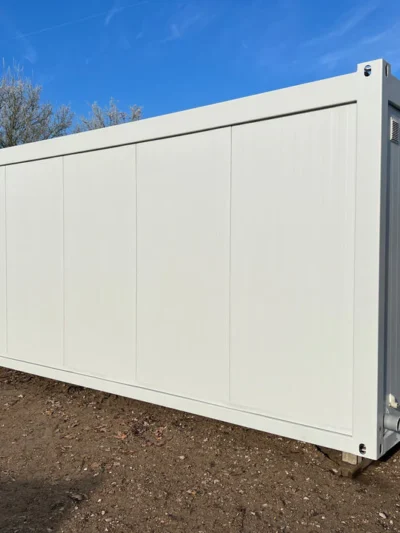 Modulo Sanitario 6Ă—2,44 m con 5 WC