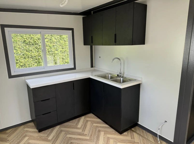 Moderna mini casa di 36 m² – 2 camere da letto e cucina attrezzata - immagine 10