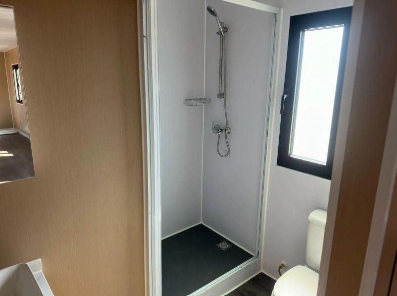 Casa container da 40 piedi HQ / 12 m – Alloggi moderni e funzionali - Image 12