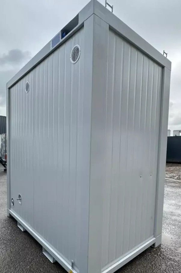 Contenitore sanitario doppio 2,4 x 1,5 m – WC + orinatoio separati - Image 6