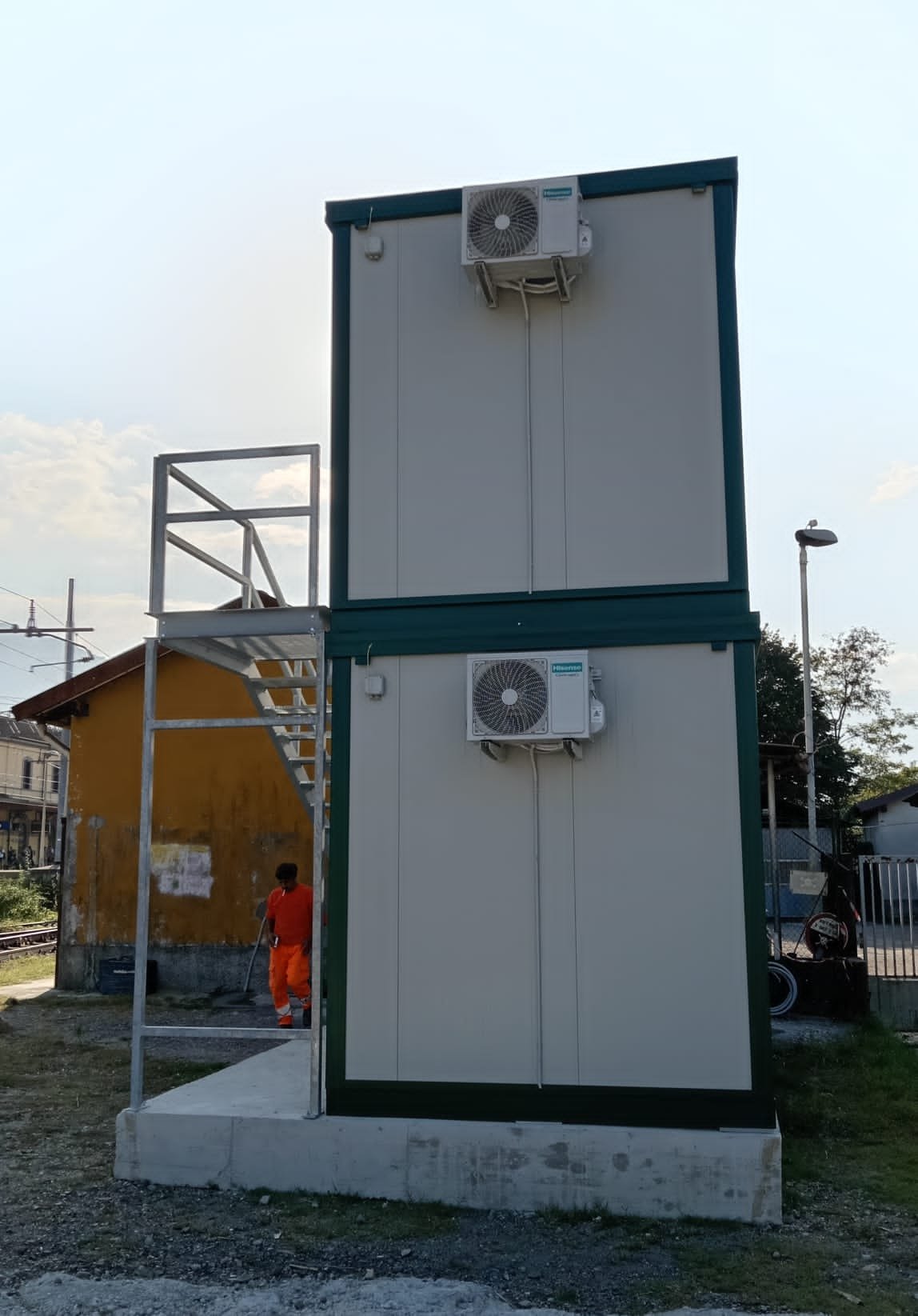 2 MONOBLOCCHI USO UFFICIO CON BAGNO - Image 10